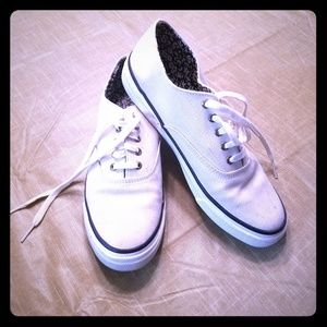 Sperry Canvas Shoes